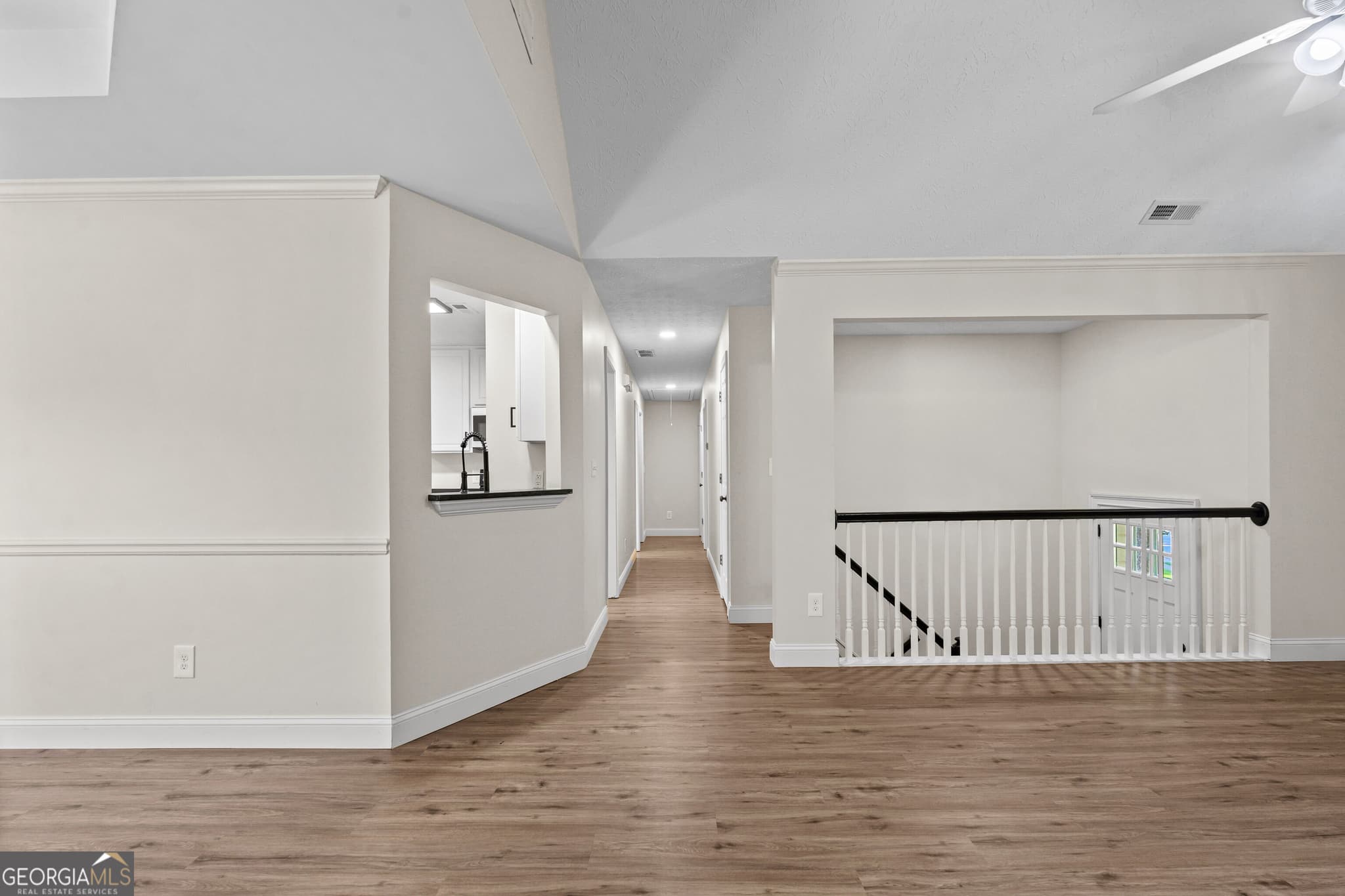 4 bedroom, 3 bathroom, 2,124 sq ft single family residence for sale at 120 Woodstream Drive, Newnan, GA 30265 — photo 7