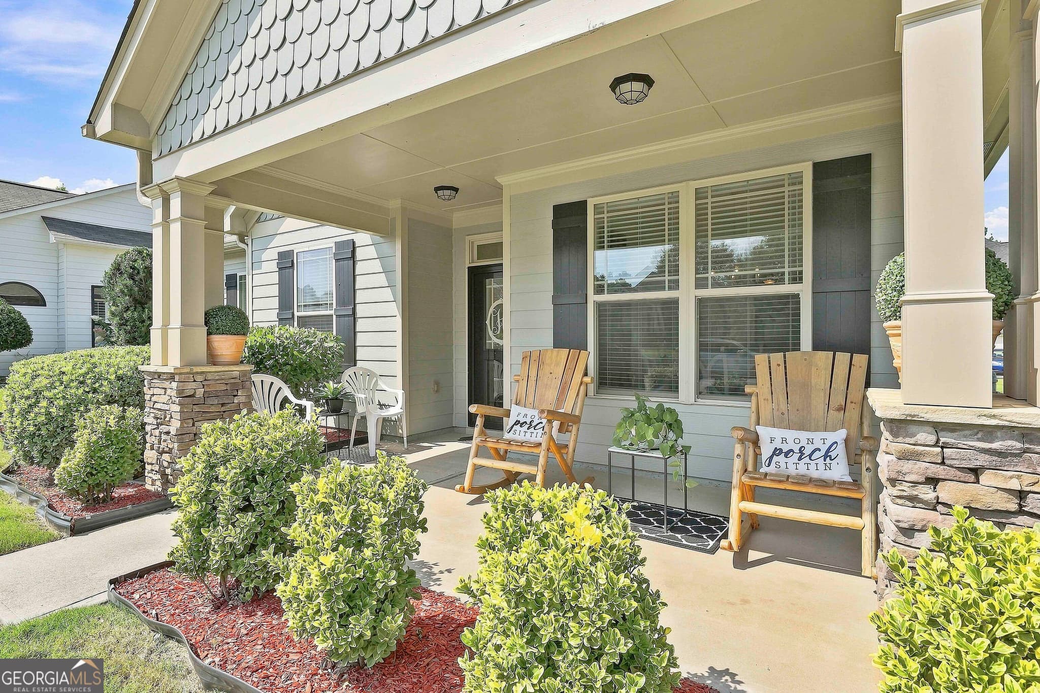 3 bedroom, 2 bathroom, 1,399 sq ft single family residence for sale at 41 Majestic Drive, Newnan, GA 30265 — photo 5