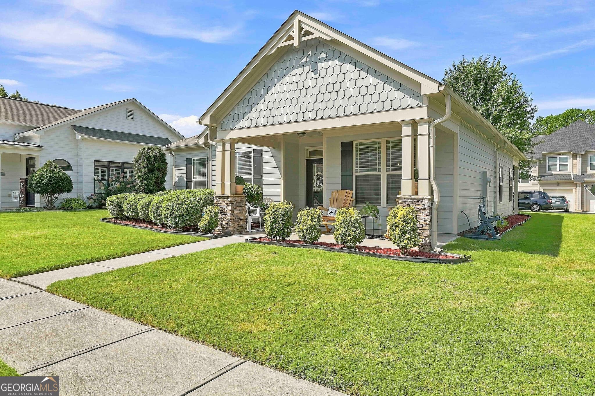 3 bedroom, 2 bathroom, 1,399 sq ft single family residence for sale at 41 Majestic Drive, Newnan, GA 30265 — photo 4