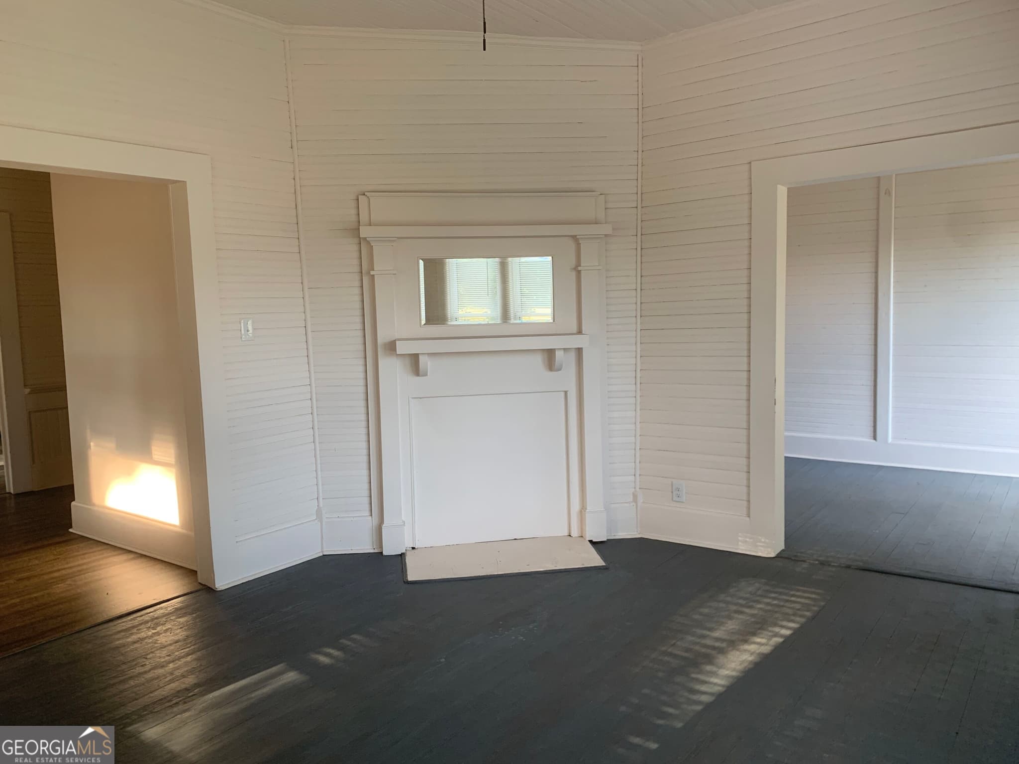 3 bedroom, 2 bathroom, 1,874 sq ft single family residence for sale at 2928 Mt Hebron Road, Hartwell, GA 30643 — photo 5