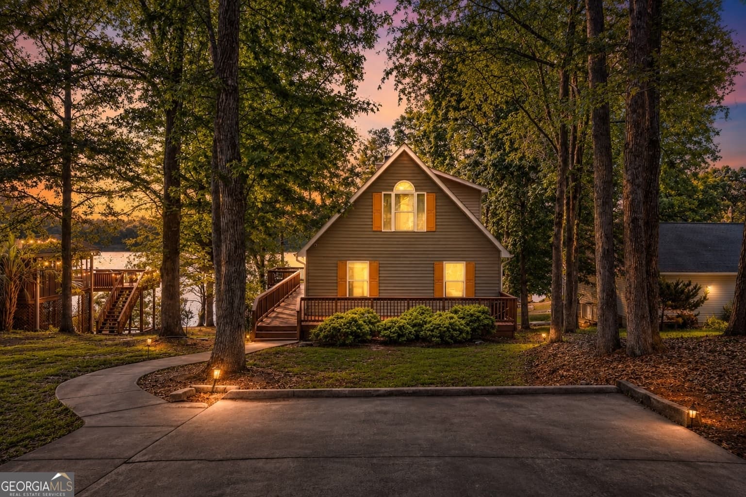 3 bedroom, 2 bathroom, 1,755 sq ft single family residence sold at 461 Foxglove Drive, Sparta, GA 31087