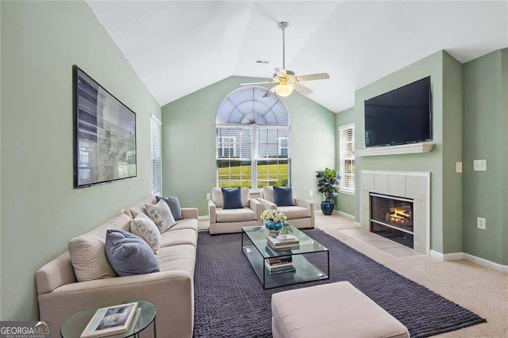 3 bedroom, 2.5 bathroom, 1,553 sq ft condominium for sale at 3101 Orchard Ridge Circle, Duluth, GA 30096 — photo 3