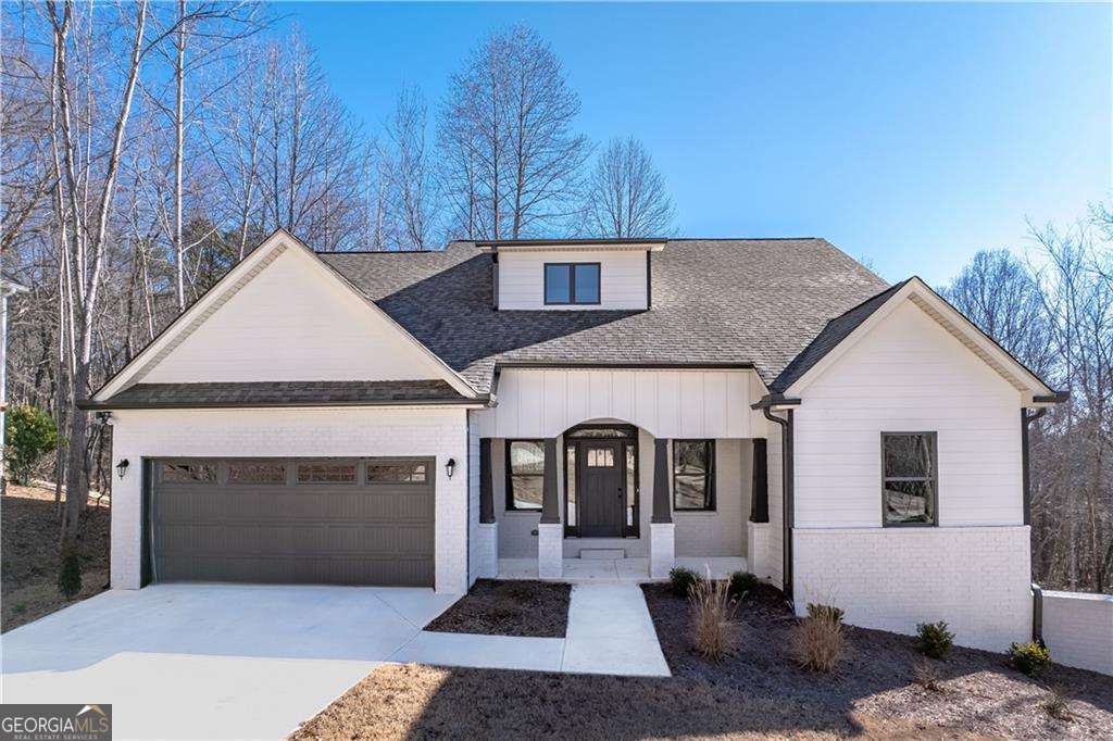 4 bedroom, 3.5 bathroom, 2,879 sq ft single family residence for rent at 5714 Ridgewater Circle, Gainesville, GA 30506 for $2,750 a month