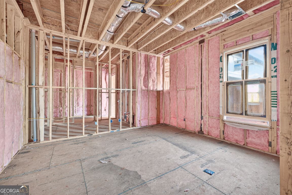 4 bedroom, 3.5 bathroom, 3,582 sq ft single family residence for sale at 271 Lake Vista Drive, Statham, GA 30666 — photo 6