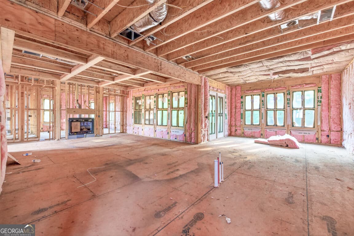 4 bedroom, 3.5 bathroom, 3,582 sq ft single family residence for sale at 271 Lake Vista Drive, Statham, GA 30666 — photo 3