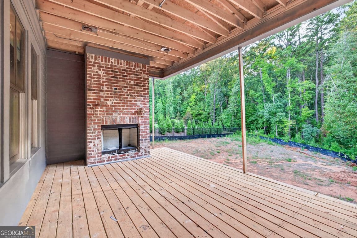 4 bedroom, 3.5 bathroom, 3,582 sq ft single family residence for sale at 271 Lake Vista Drive, Statham, GA 30666 — photo 10
