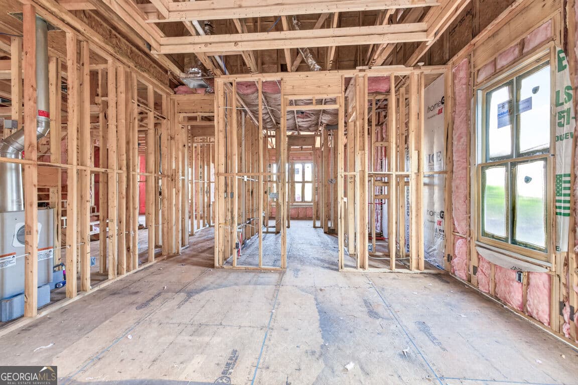 4 bedroom, 3.5 bathroom, 3,582 sq ft single family residence for sale at 271 Lake Vista Drive, Statham, GA 30666 — photo 8