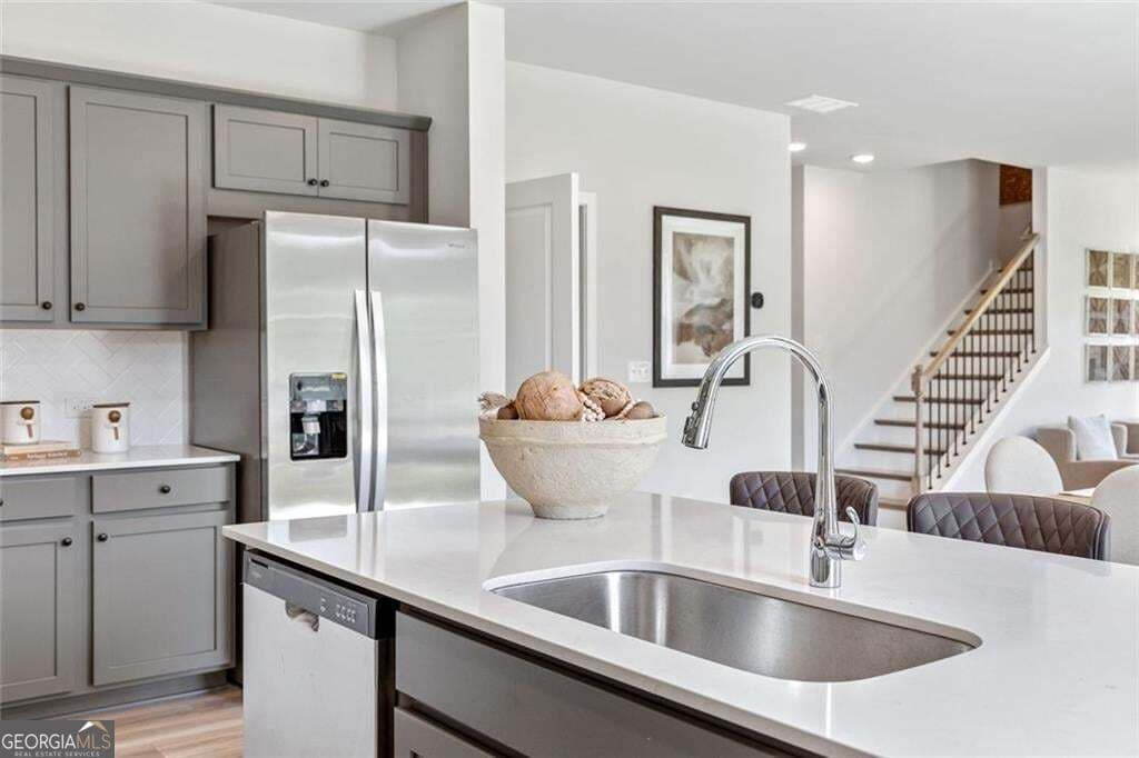 5 bedroom, 4 bathroom, 2,774 sq ft single family residence for sale at 8043 Joyce Way, Fairburn, GA 30213 — photo 9