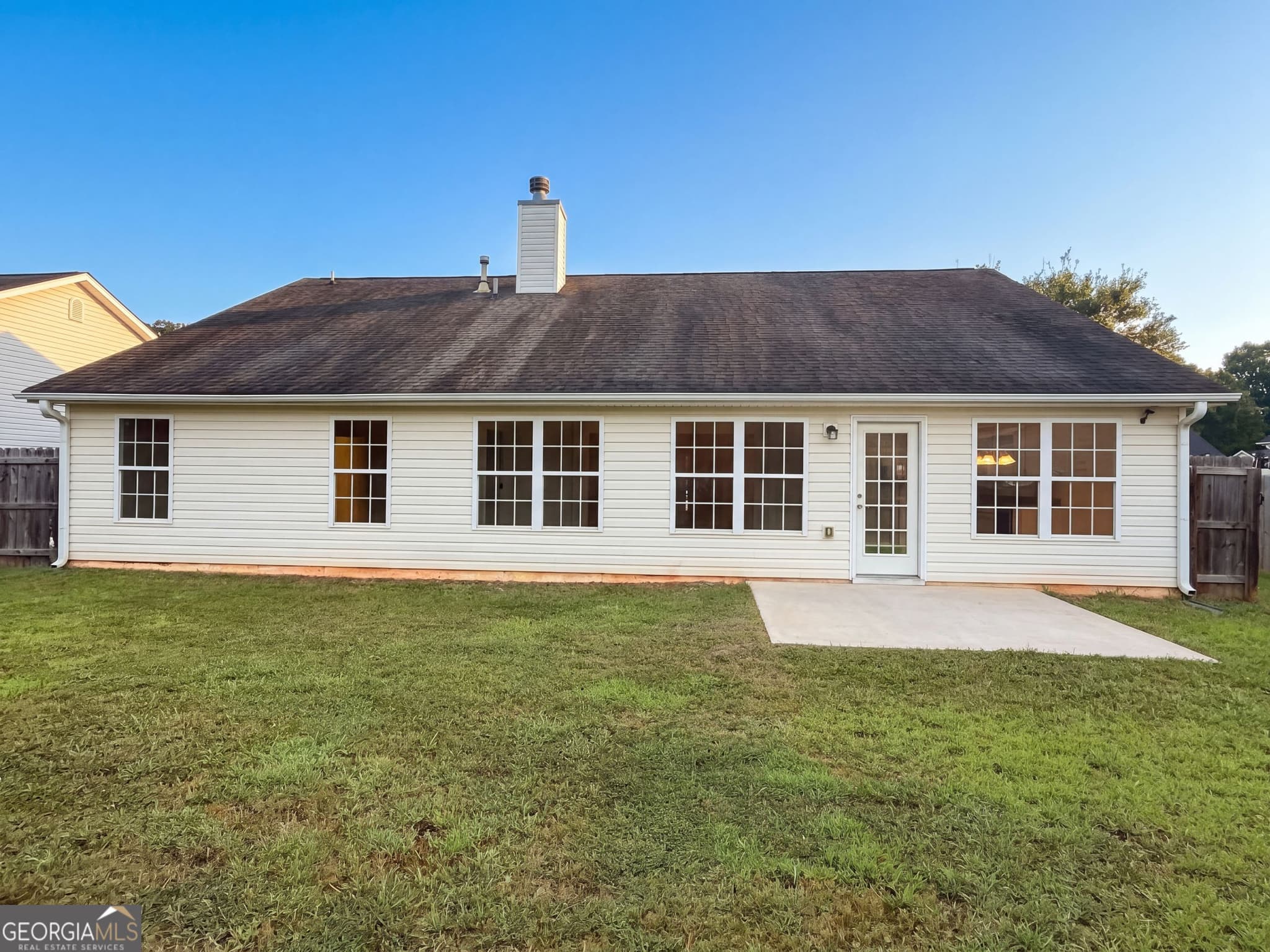 3 bedroom, 2 bathroom, 2,156 sq ft single family residence for sale at 5482 Swanson Road, Ellenwood, GA 30294 — photo 5