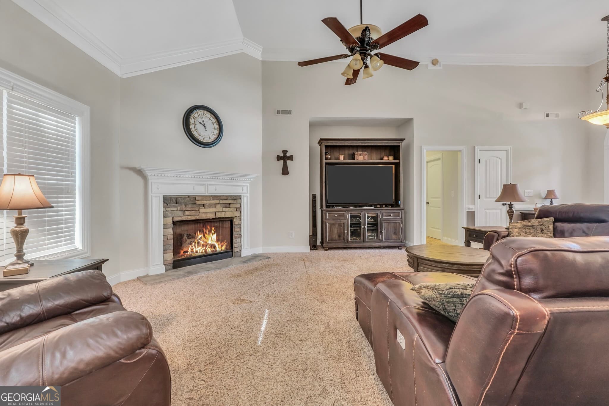 4 bedroom, 3.5 bathroom, 2,462 sq ft single family residence for sale at 1004 Maddox Court, Griffin, GA 30224 — photo 9