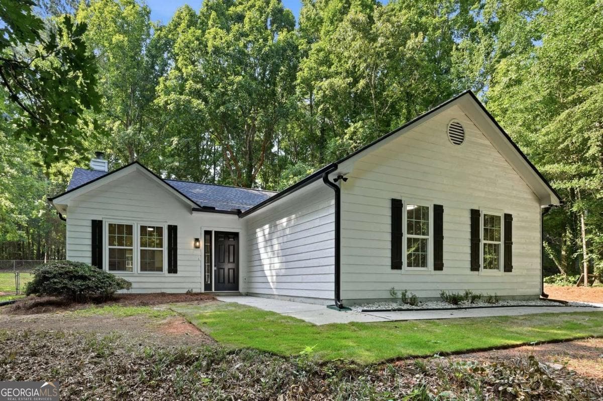 3 bedroom, 2 bathroom single family residence for sale at 1994 Atha Woods Drive, Monroe, GA 30655 — photo 2