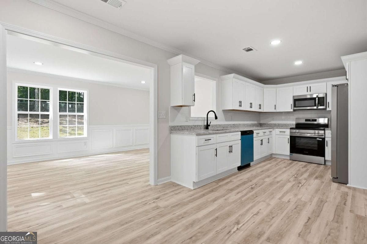 3 bedroom, 2 bathroom single family residence for sale at 1994 Atha Woods Drive, Monroe, GA 30655 — photo 7