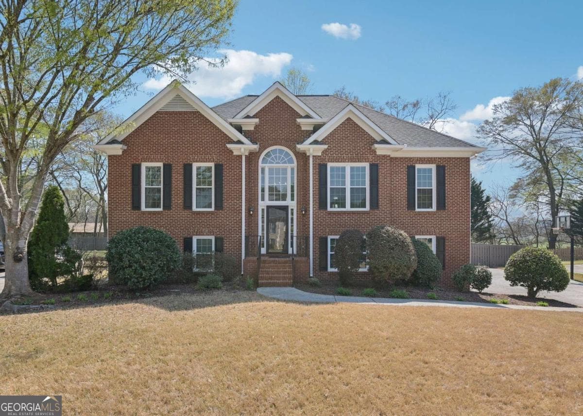 4 bedroom, 3 bathroom, 2,643 sq ft single family residence sold at 26 Hampton Lane, Cartersville, GA 30120