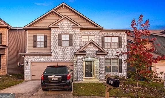 4 bedroom, 2.5 bathroom, 3,232 sq ft single family residence sold at 7554 Crawford Court, Fairburn, GA 30213