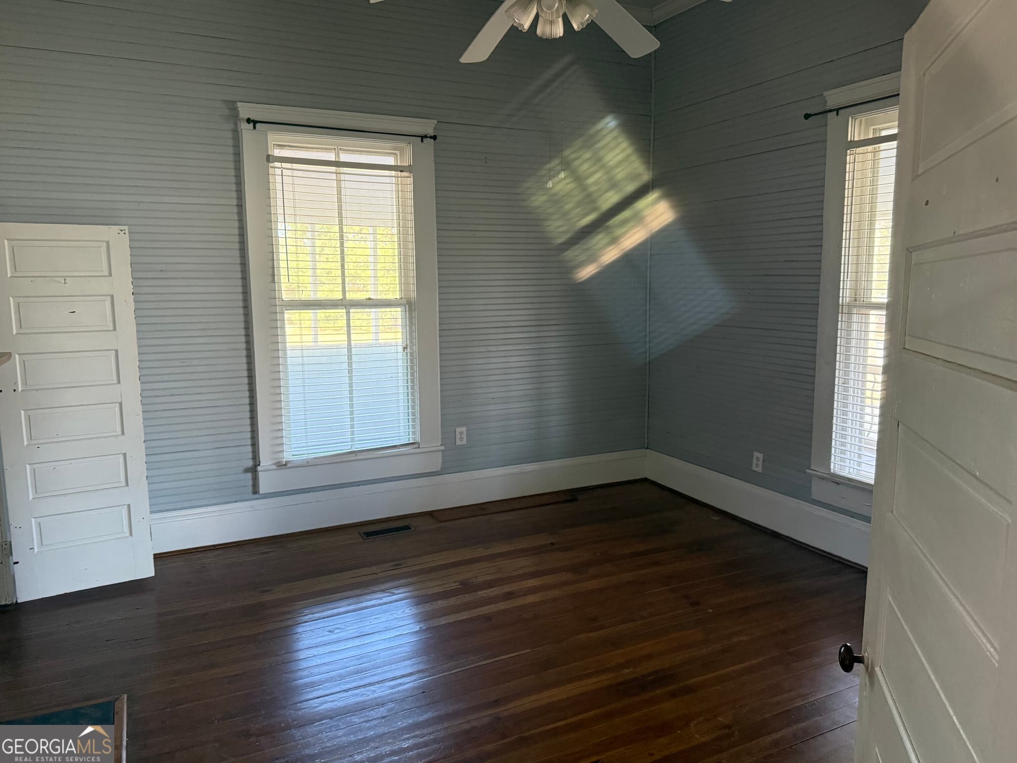 2 bedroom, 1 bathroom, 1,462 sq ft single family residence for sale at 315 Pine Avenue, Pinehurst, GA 31070 — photo 8