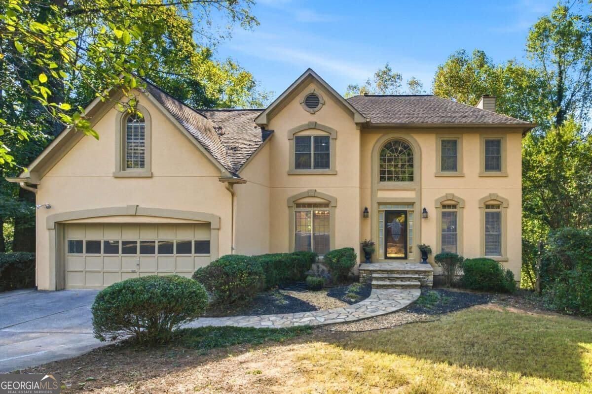 5 bedroom, 3.5 bathroom, 3,409 sq ft single family residence for sale at 437 Connemara Crossing, Lawrenceville, GA 30044 — photo 1 of 43