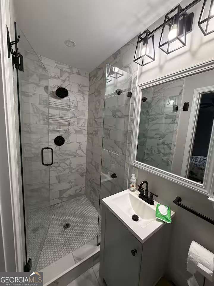 3 bedroom, 2 bathroom, 1,329 sq ft single family residence for sale at 2301 Amber Way, Decatur, GA 30032 — photo 7