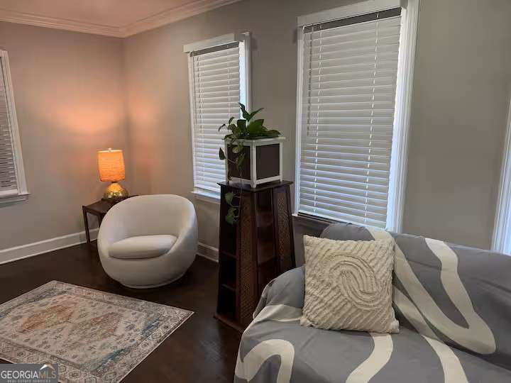 3 bedroom, 2 bathroom, 1,329 sq ft single family residence for sale at 2301 Amber Way, Decatur, GA 30032 — photo 4
