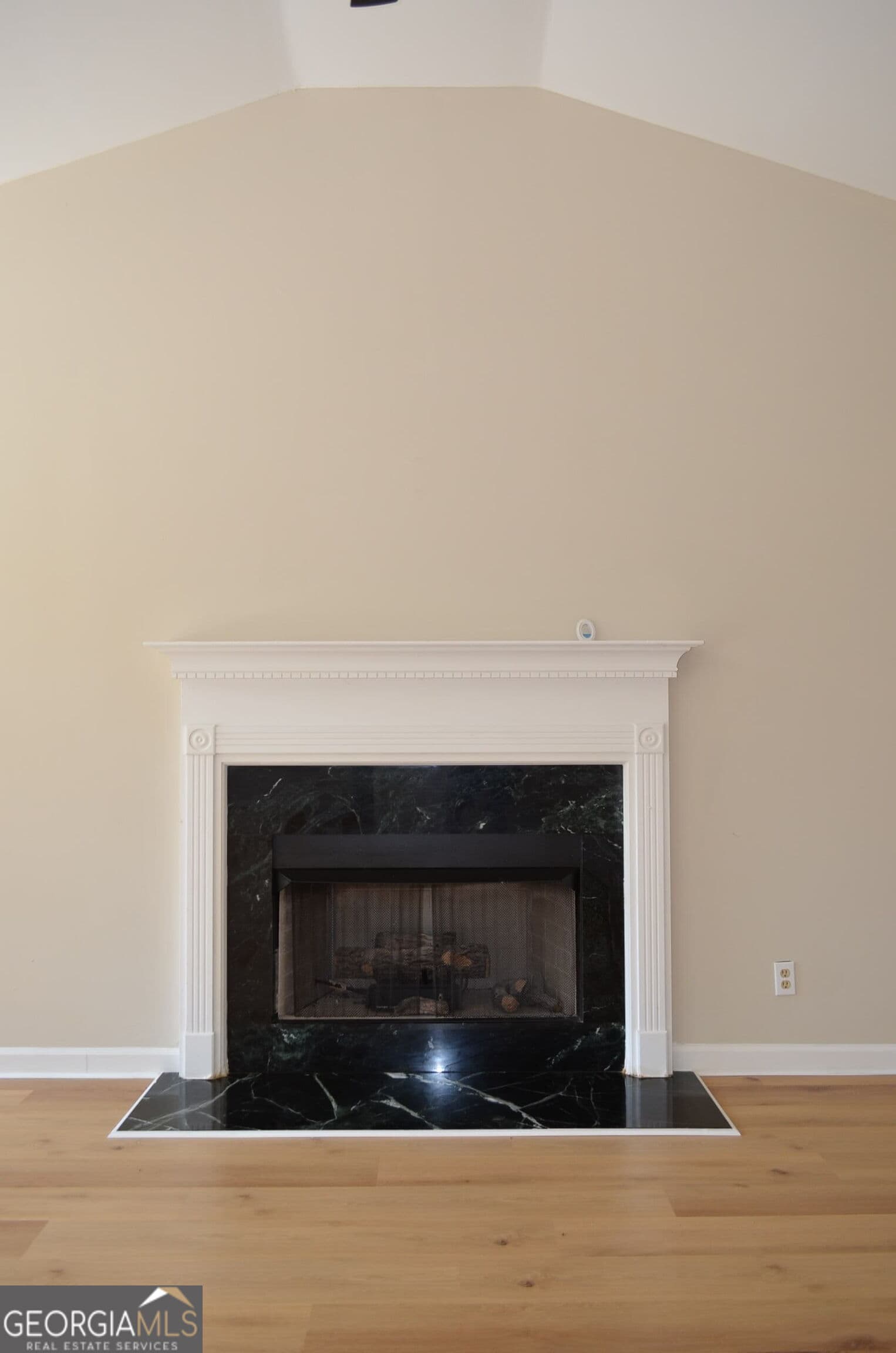 5 bedroom, 3.5 bathroom, 3,430 sq ft single family residence for sale at 11374 Highway 74, Forsyth, GA 31029 — photo 6