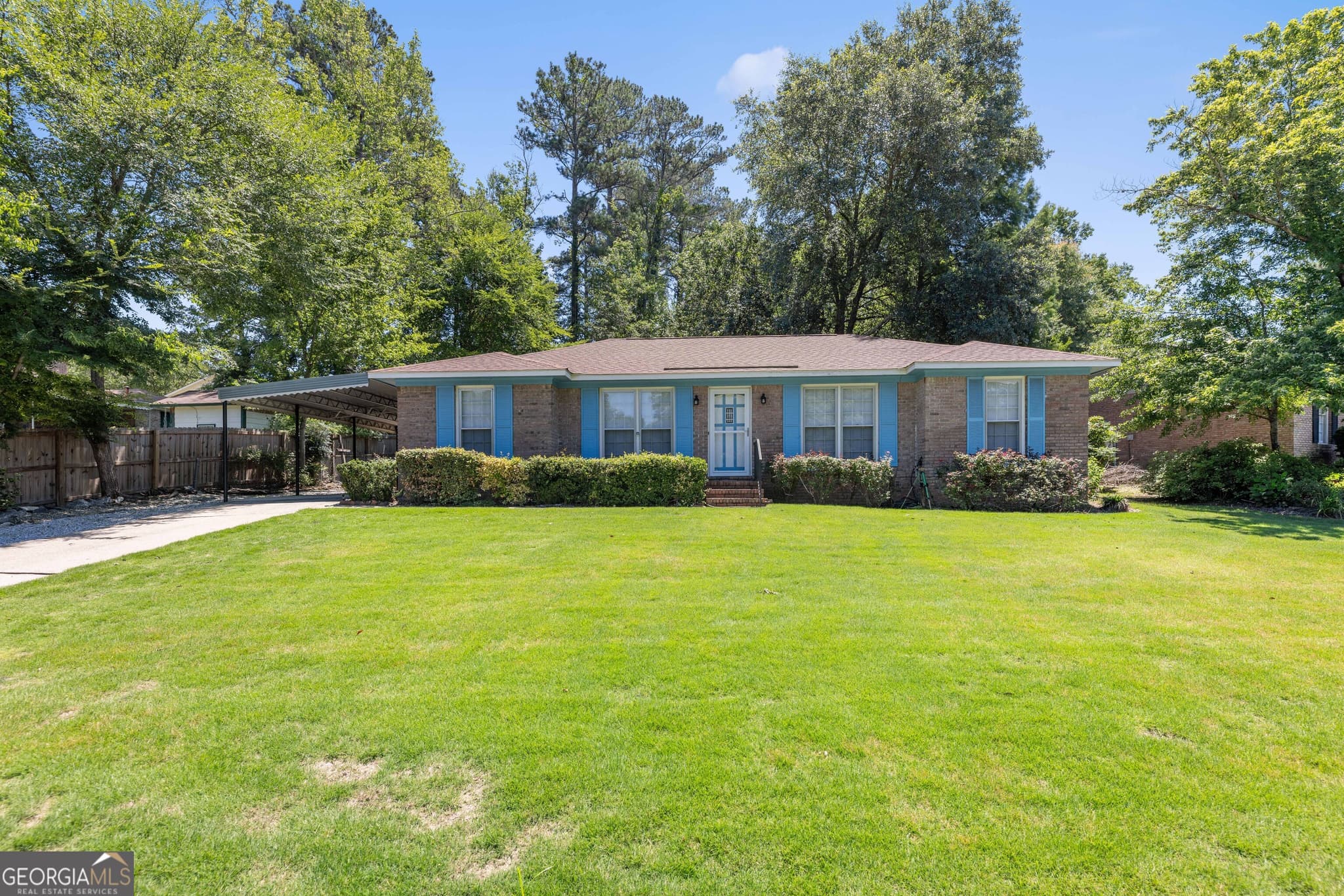 3 bedroom, 2 bathroom, 1,456 sq ft single family residence sold at 6554 Lemans Lane, Columbus, GA 31909