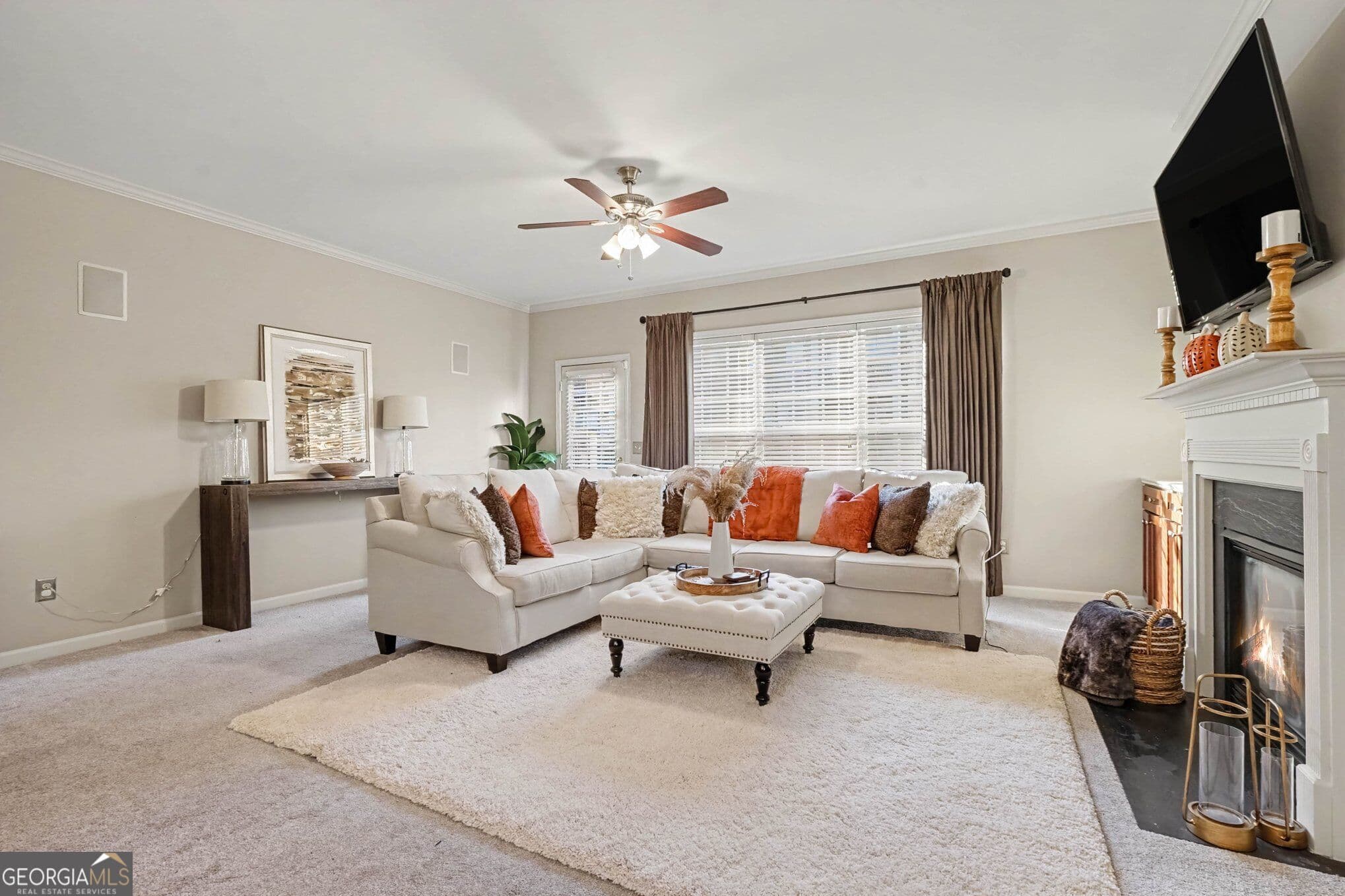 3 bedroom, 3 bathroom, 2,994 sq ft townhouse for sale at 1870 Appaloosa Mill Court, Buford, GA 30519 — photo 2