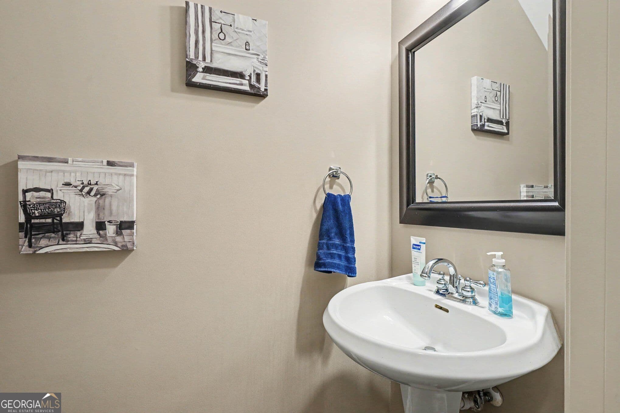 3 bedroom, 3 bathroom, 2,994 sq ft townhouse for sale at 1870 Appaloosa Mill Court, Buford, GA 30519 — photo 6