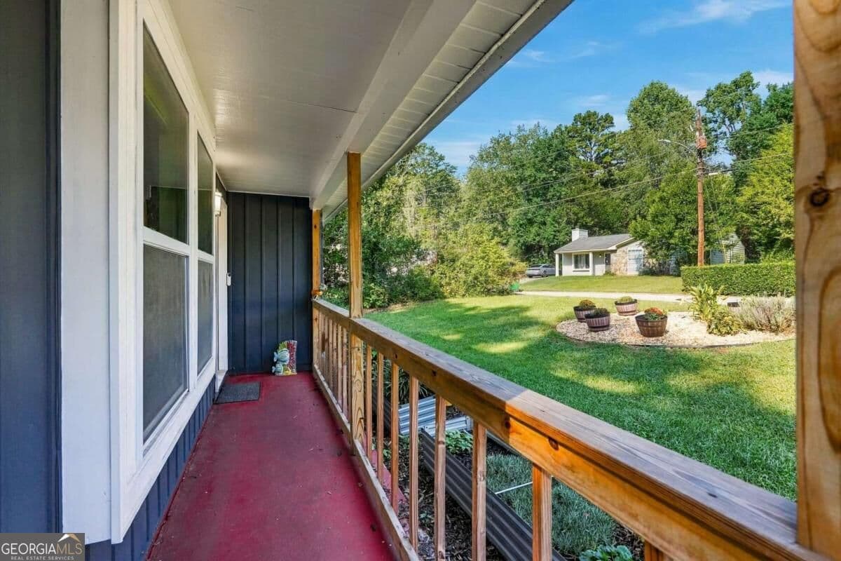3 bedroom, 2 bathroom, 1,188 sq ft single family residence for sale at 1262 Muirforest Lane, Stone Mountain, GA 30088 — photo 6