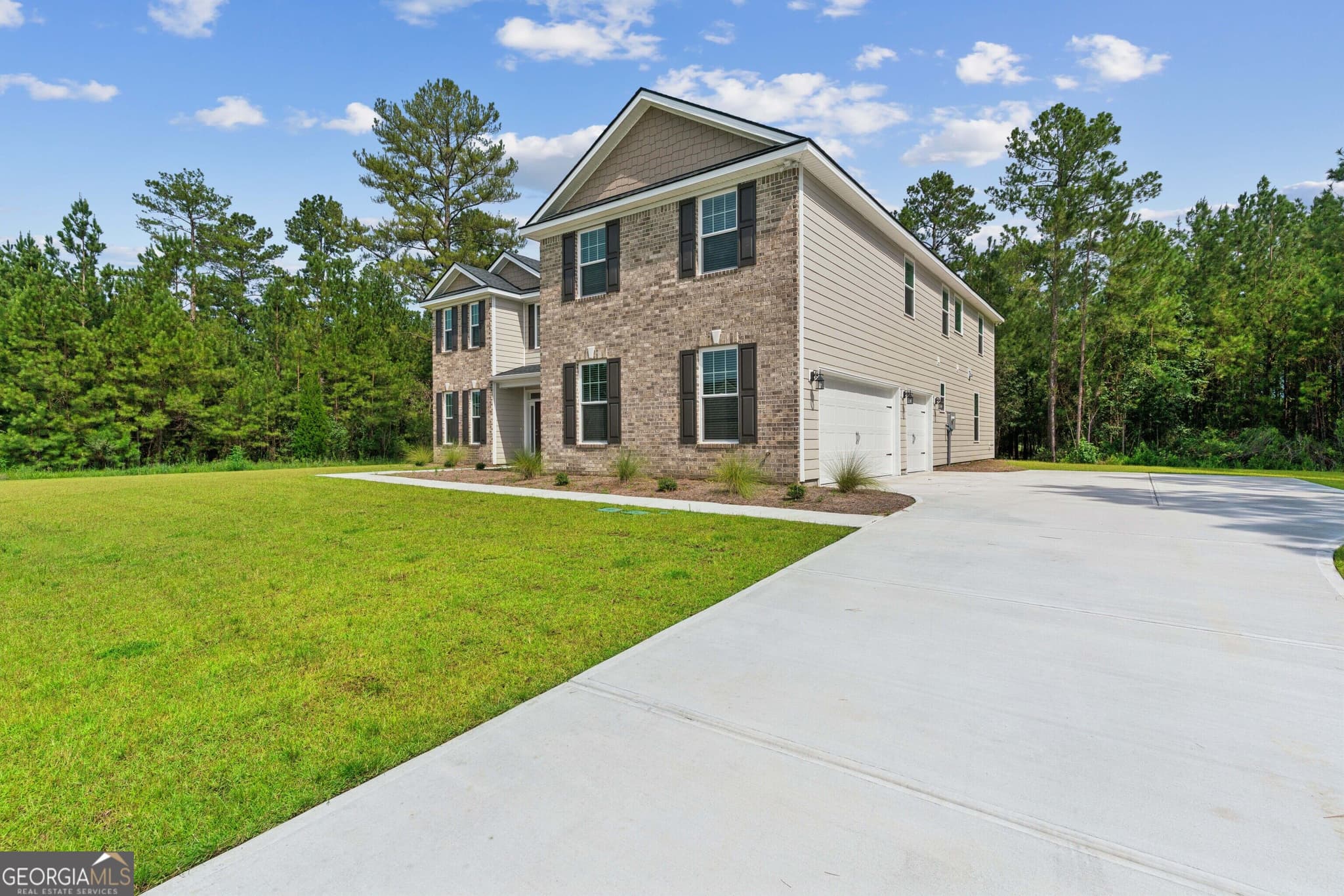 5 bedroom, 3.5 bathroom, 4,378 sq ft single family residence for sale at 109 Bowline Lane, Kingsland, GA 31548 — photo 2
