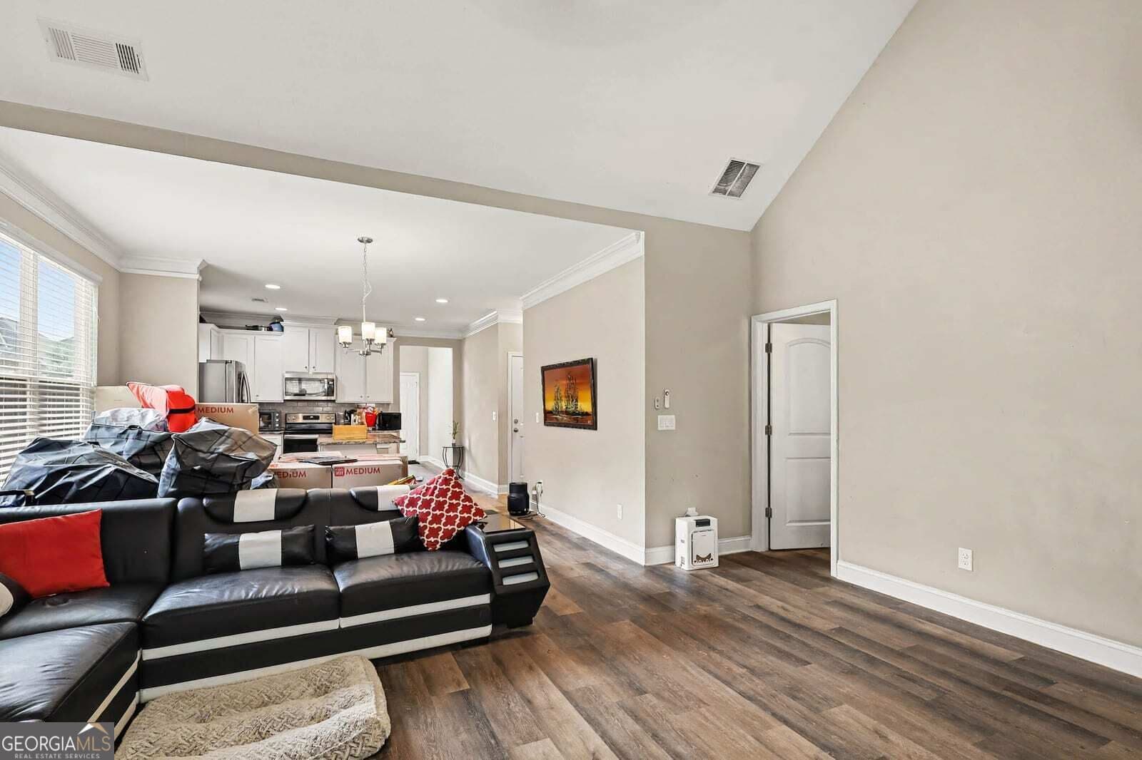 4 bedroom, 2.5 bathroom, 2,311 sq ft single family residence for sale at 572 Sprayberry Drive, Stockbridge, GA 30281 — photo 8