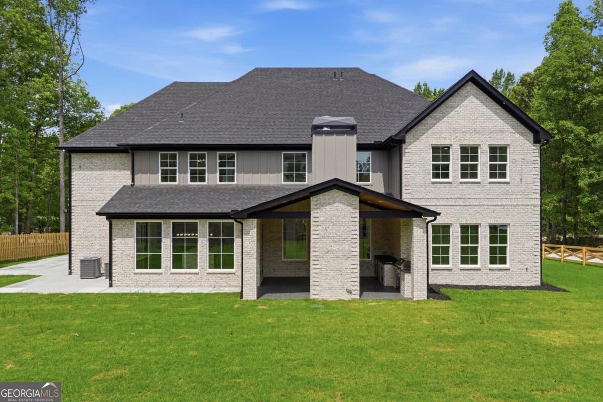 5 bedroom, 5.5 bathroom, 5,500 sq ft single family residence for sale at 2196 Old Fountain Road, Lawrenceville, GA 30043 — photo 4