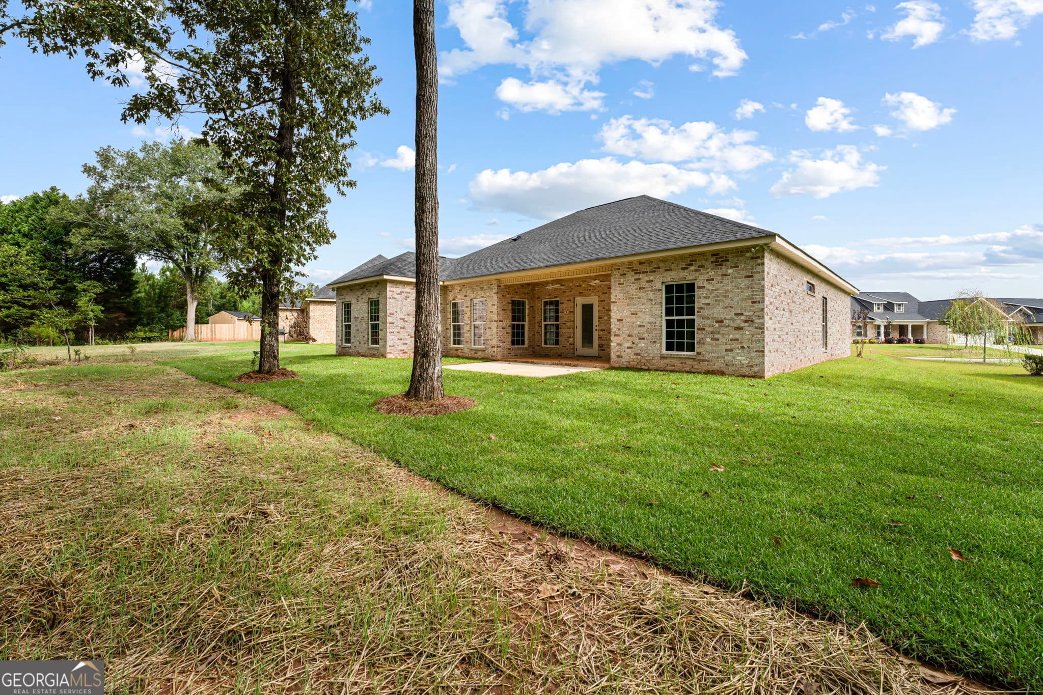 4 bedroom, 2 bathroom, 1,835 sq ft single family residence for sale at 215 Otters Ridge Drive, Kathleen, GA 31047 — photo 7