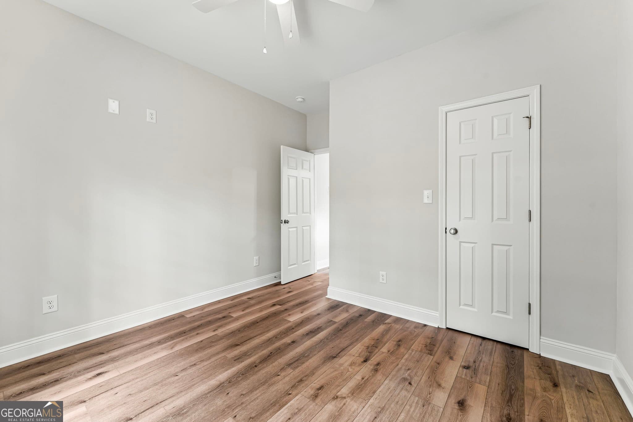 4 bedroom, 2 bathroom, 1,835 sq ft single family residence for sale at 215 Otters Ridge Drive, Kathleen, GA 31047 — photo 5
