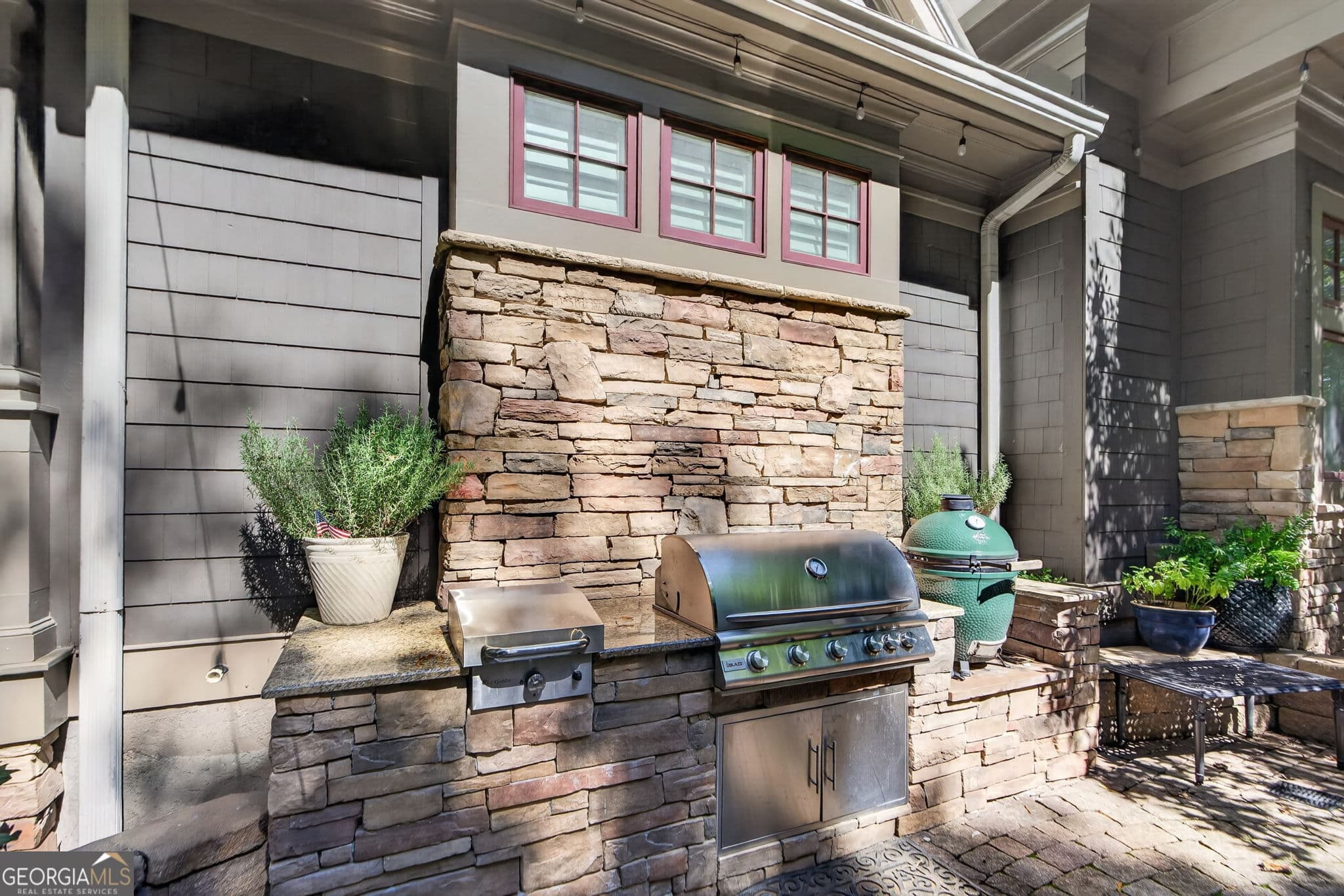 3 bedroom, 4.5 bathroom townhouse for sale at 1041 Lockets Trail, Greensboro, GA 30642 — photo 10