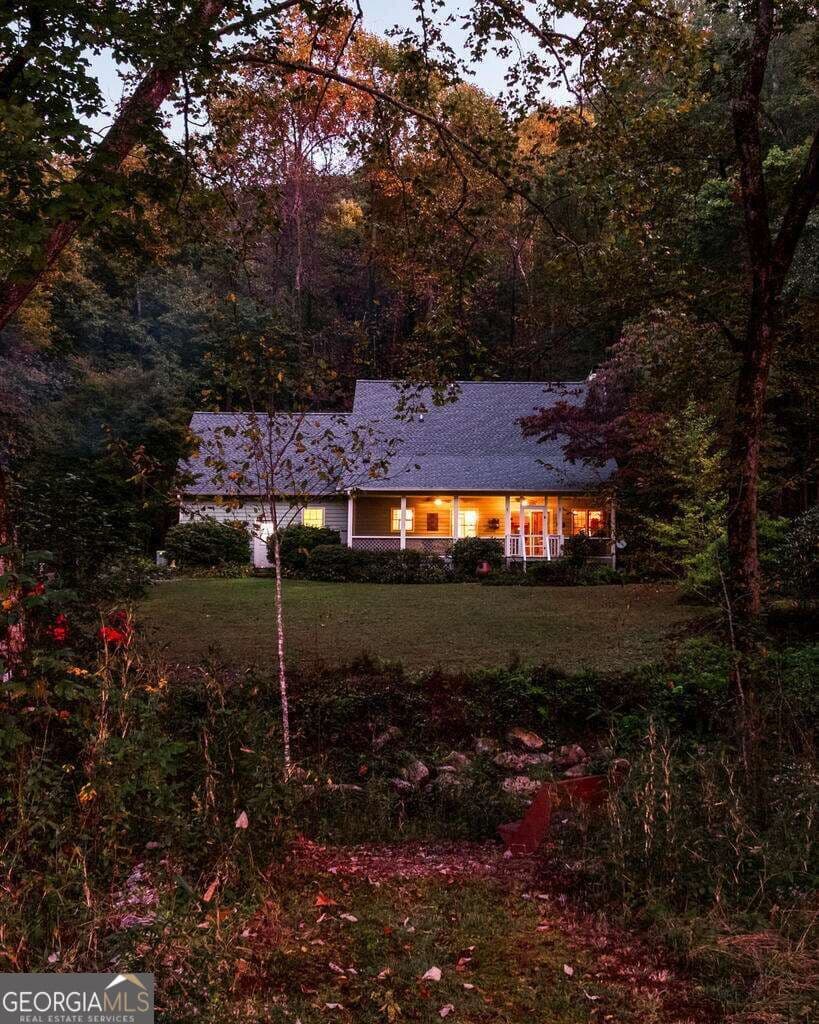 6 bedroom, 4.5 bathroom cabin,mixed use for sale at 360 Serenity Lane, Hayesville, NC 28904 — photo 7
