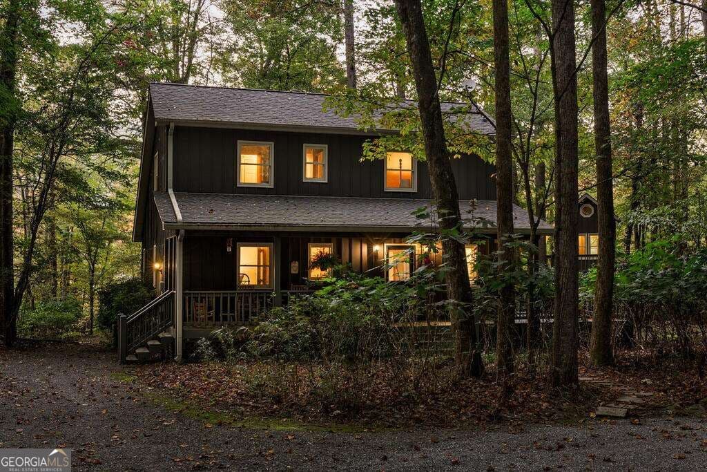 6 bedroom, 4.5 bathroom cabin,mixed use for sale at 360 Serenity Lane, Hayesville, NC 28904 — photo 5
