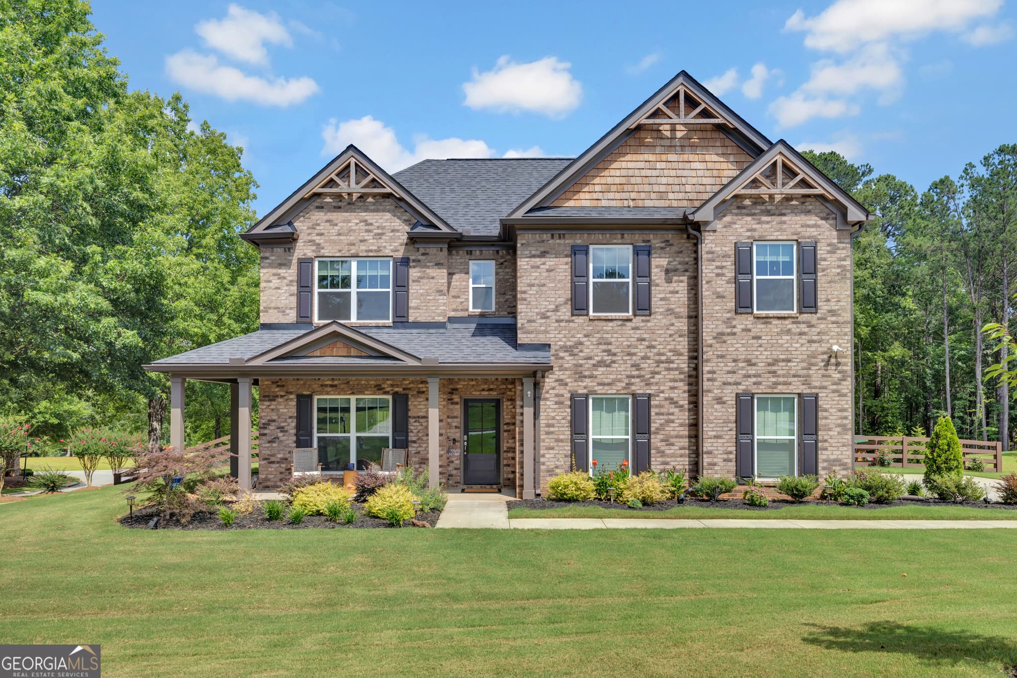 5 bedroom, 3 bathroom, 3,198 sq ft single family residence for sale at 170 Rose Creek Drive, Covington, GA 30014 — photo 4