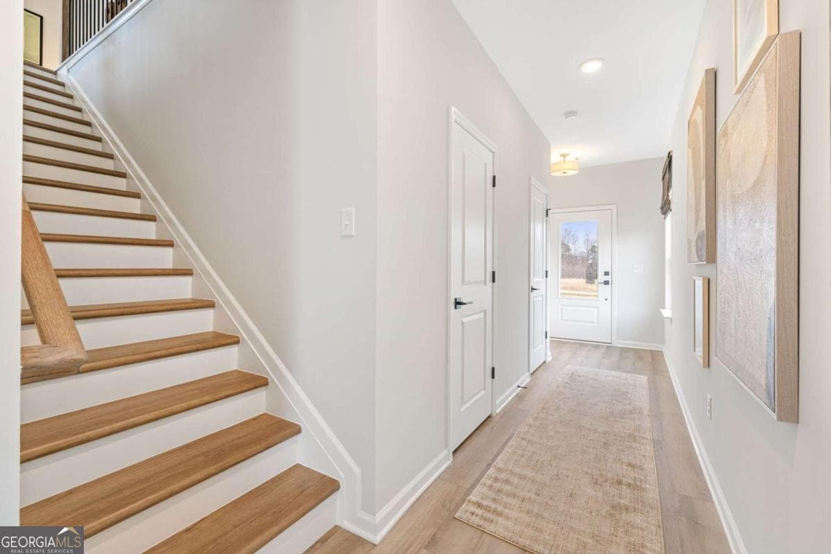 4 bedroom, 2.5 bathroom, 2,182 sq ft single family residence for sale at 445 Possumhaw Place, Canton, GA 30114 — photo 6
