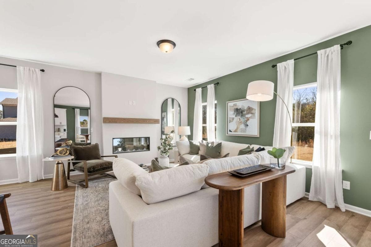 4 bedroom, 2.5 bathroom, 2,182 sq ft single family residence for sale at 445 Possumhaw Place, Canton, GA 30114 — photo 8