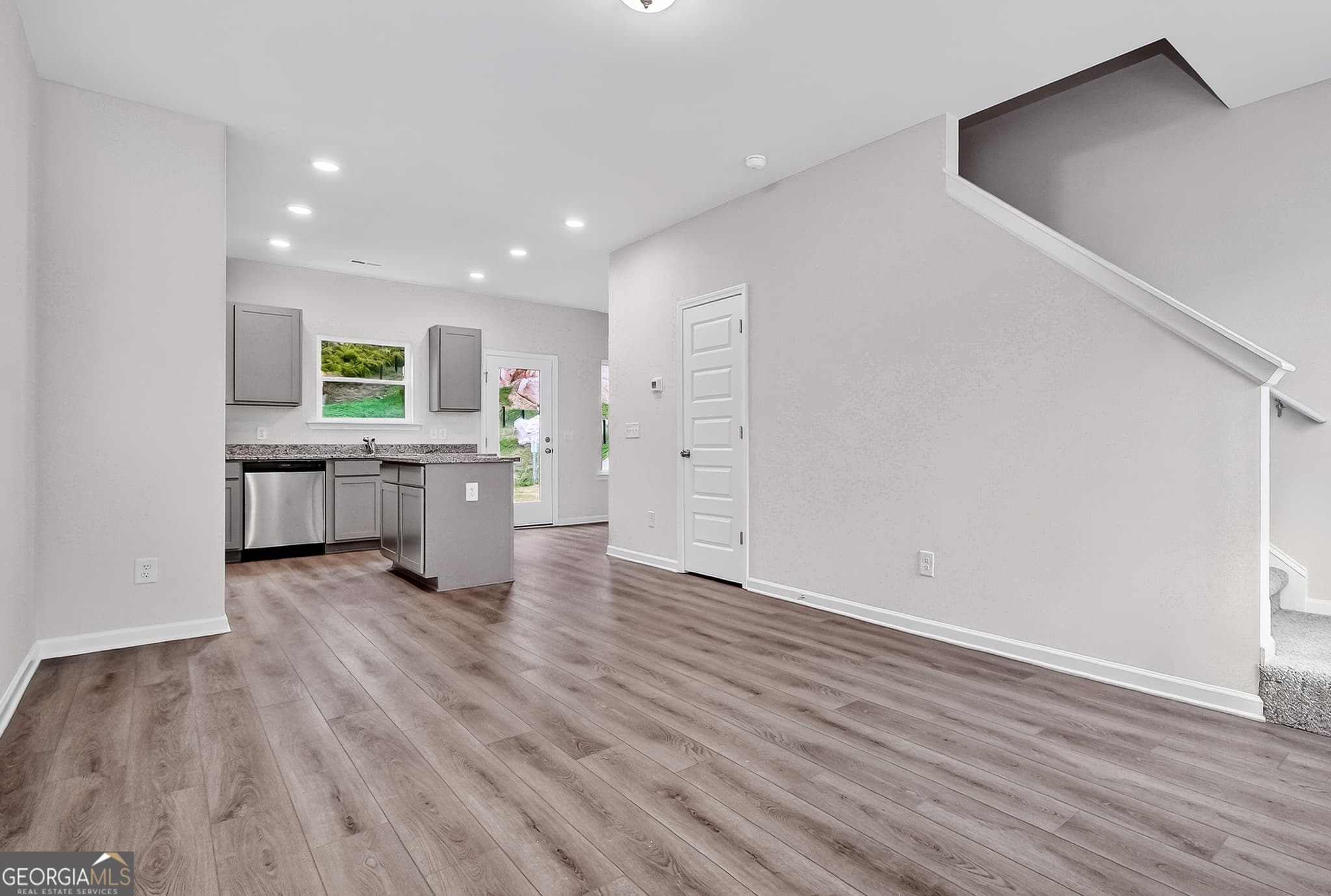 3 bedroom, 2.5 bathroom, 1,214 sq ft single family residence for sale at 1017 Stonebridge Circle LOT 5, Macon, GA 31211 — photo 6