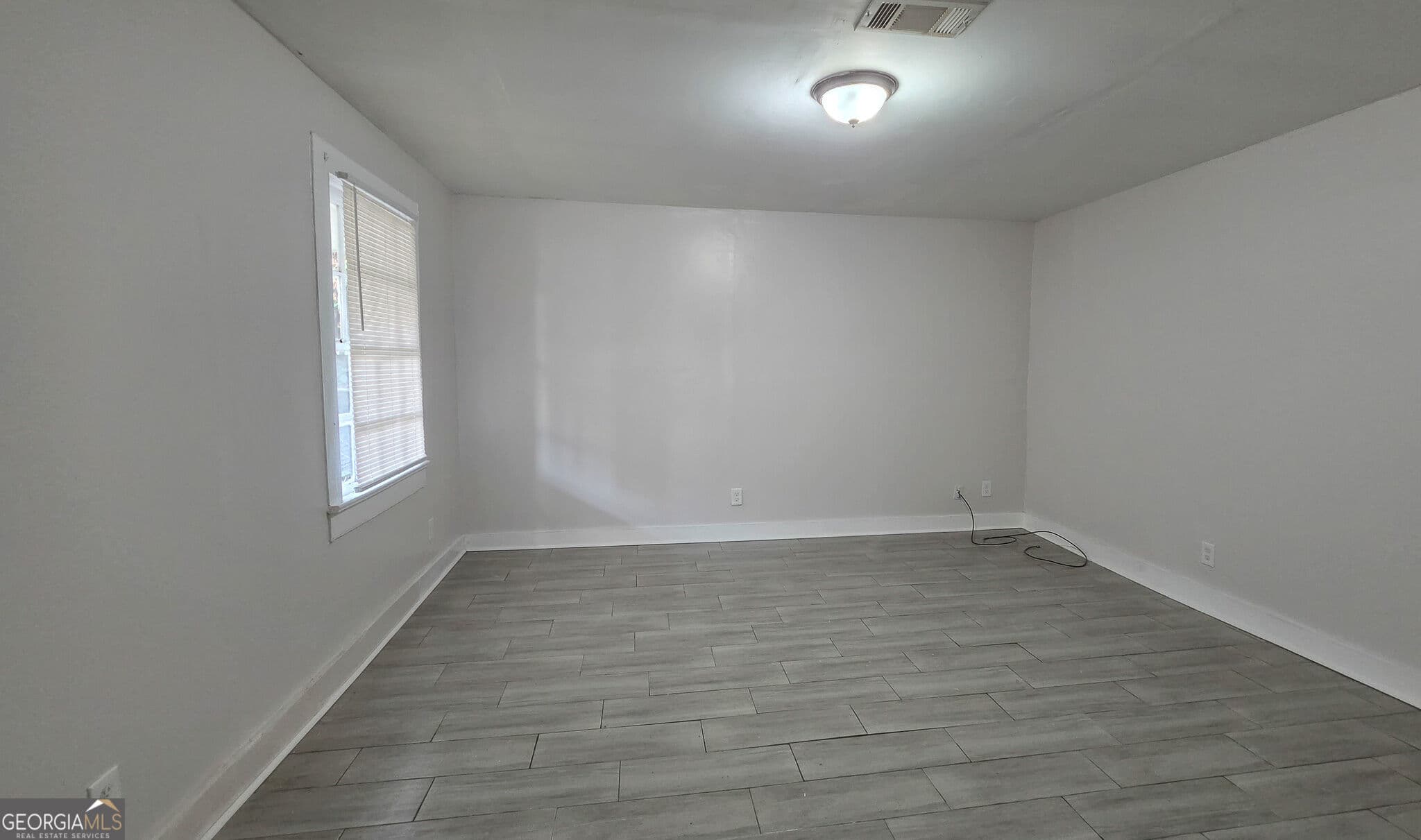 4 bedroom, 2 bathroom, 1,503 sq ft single family residence for sale at 3766 Atlantic Avenue, Macon, GA 31204 — photo 4