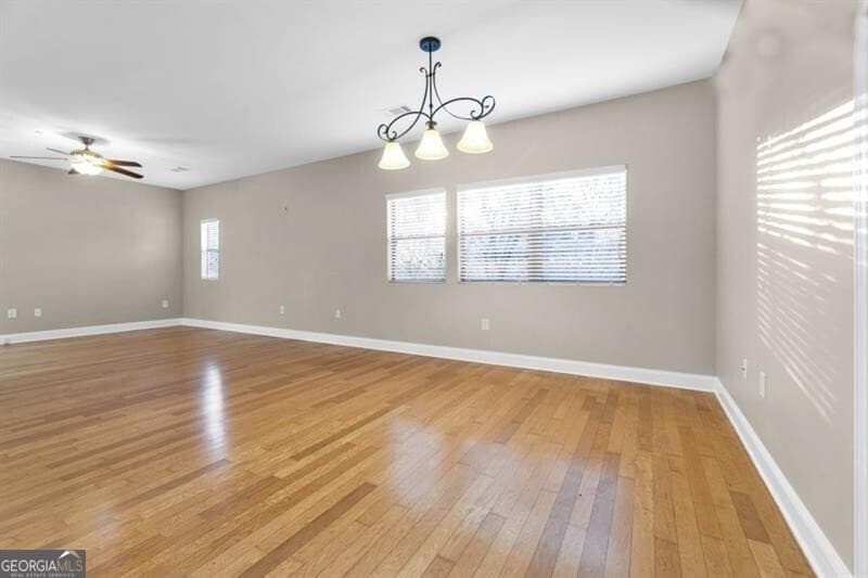 2 bedroom, 2 bathroom, 1,137 sq ft condominium for sale at 2230 Cheshire Bridge Road 412, Atlanta, GA 30324 — photo 4