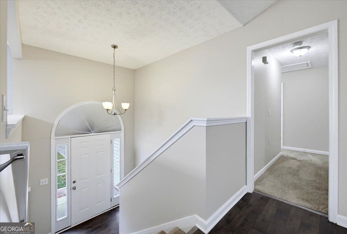 3 bedroom, 2 bathroom, 2,196 sq ft single family residence for sale at 9491 Whaleys Lake Lane, Jonesboro, GA 30238 — photo 4