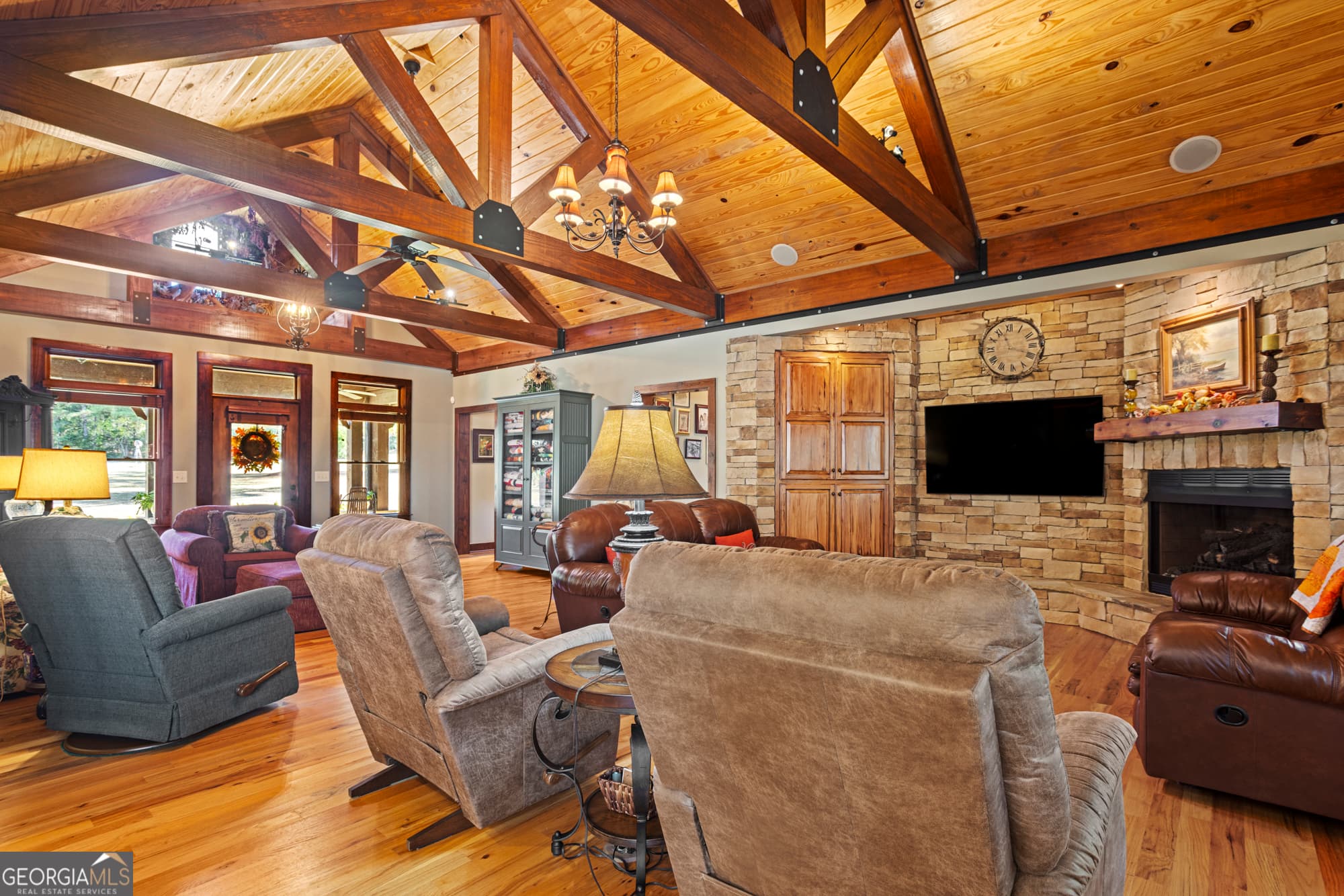 6 bedroom, 4 bathroom, 2,892 sq ft single family residence for sale at 2690 E Lawson Merritt Road, Fort Valley, GA 31030 — photo 3