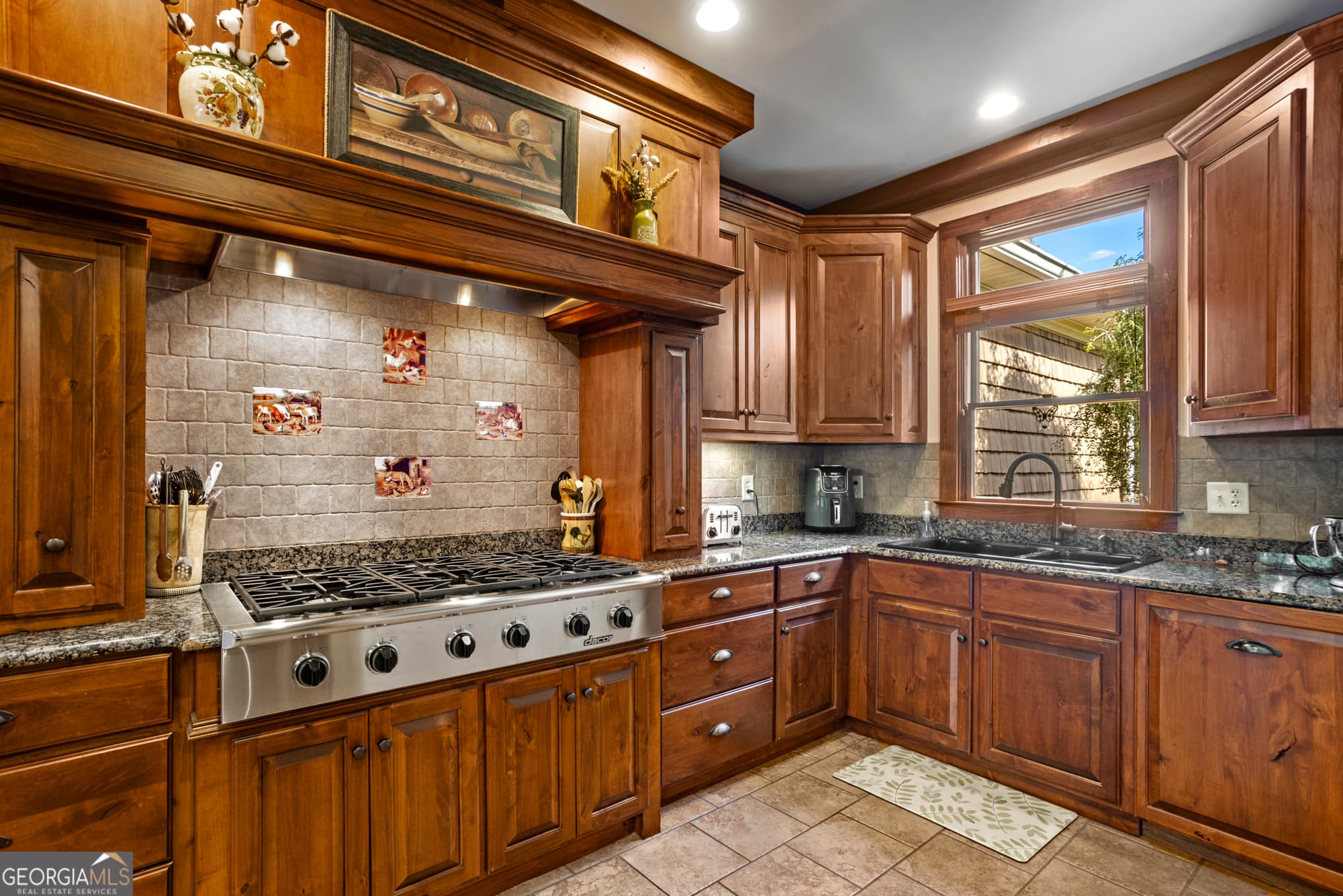 6 bedroom, 4 bathroom, 2,892 sq ft single family residence for sale at 2690 E Lawson Merritt Road, Fort Valley, GA 31030 — photo 9