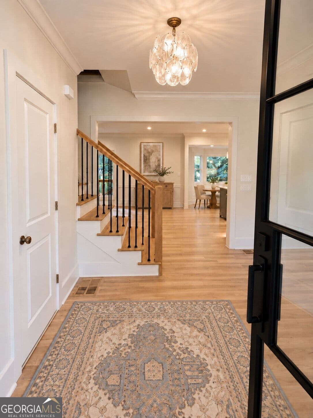 6 bedroom, 6 bathroom, 3,497 sq ft single family residence for sale at 1318 Mile Post Drive, Dunwoody, GA 30338 — photo 3