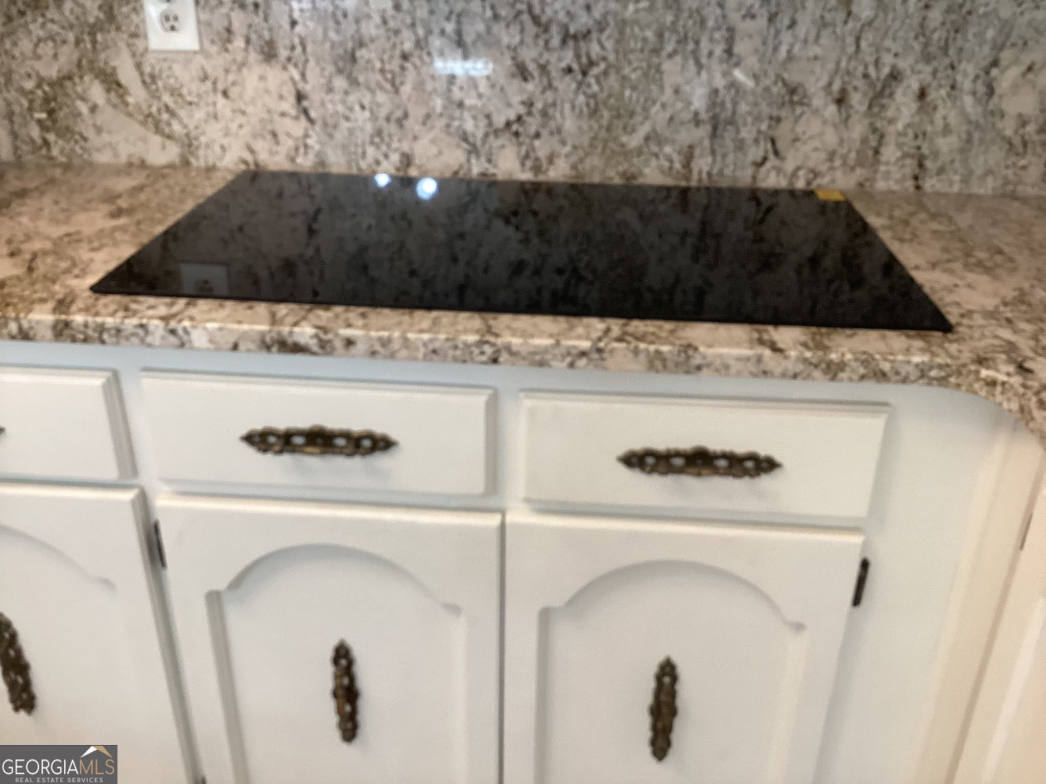 5 bedroom, 3.5 bathroom, 3,267 sq ft single family residence for sale at 4718 Velpoe Drive, Columbus, GA 31907 — photo 9