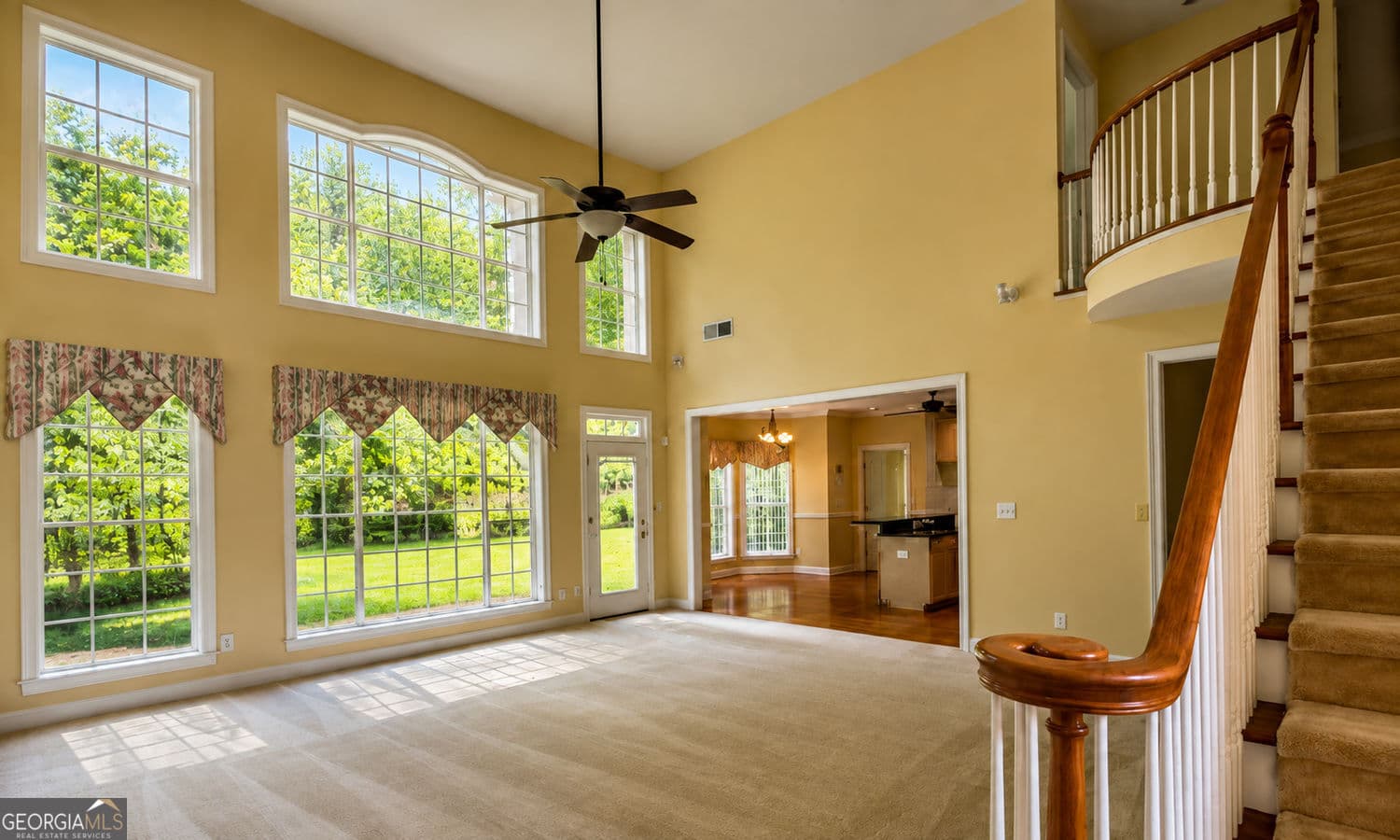 4 bedroom, 3.5 bathroom, 3,602 sq ft single family residence for sale at 235 Allenwood Road, Fayetteville, GA 30214 — photo 6