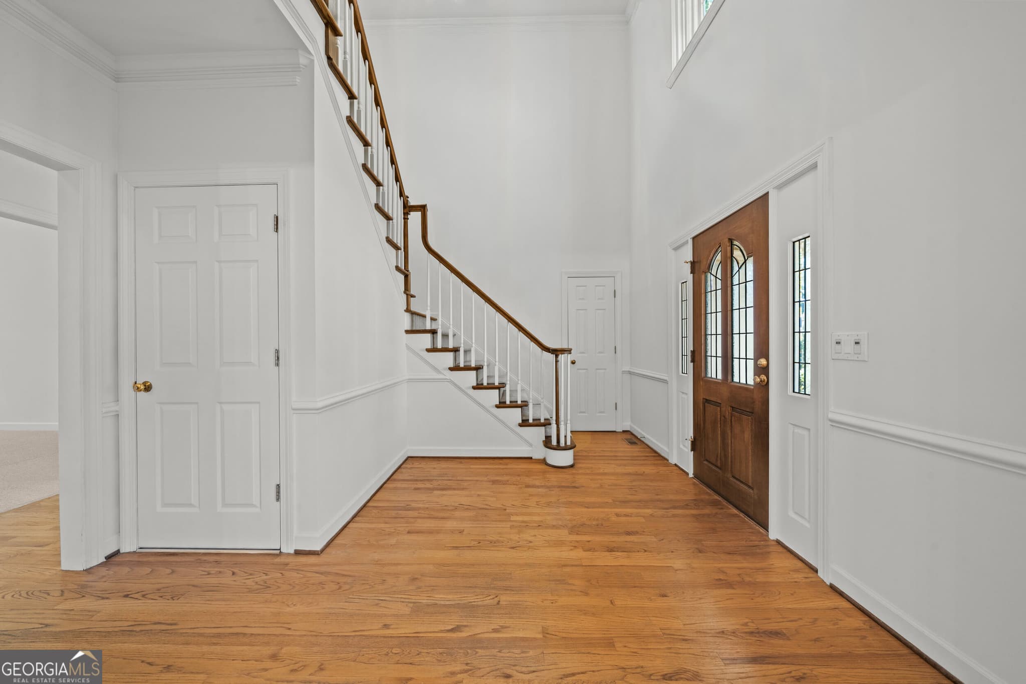 5 bedroom, 4.5 bathroom, 3,967 sq ft single family residence for sale at 3469 Summerford Court, Marietta, GA 30062 — photo 4