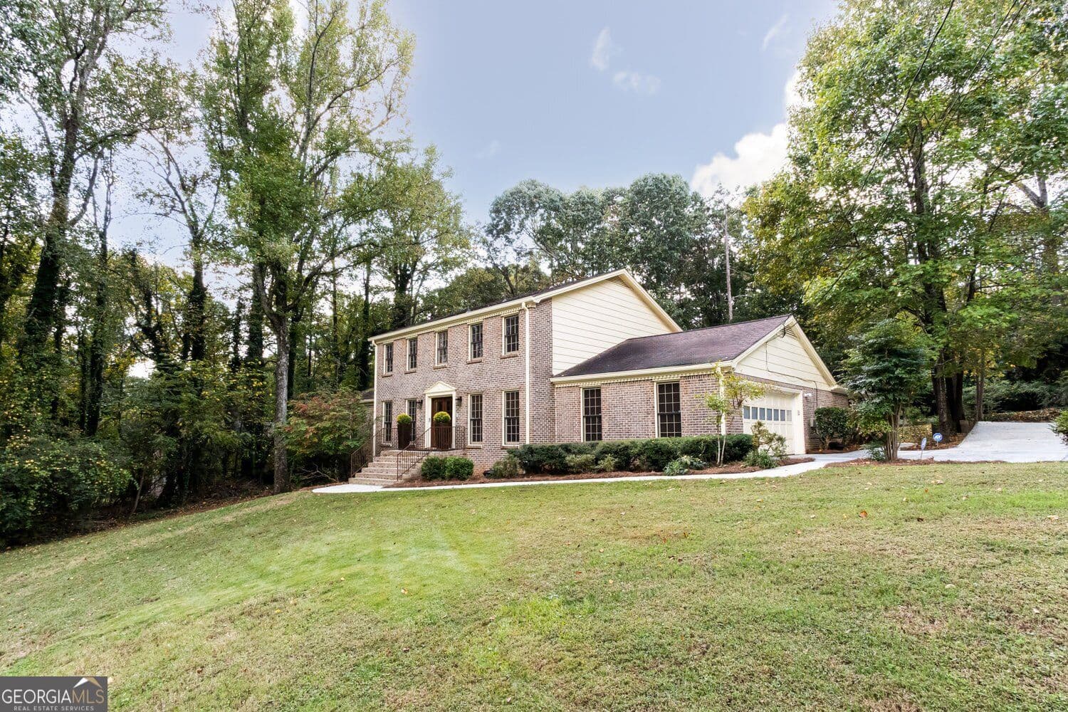 5 bedroom, 4 bathroom, 5,324 sq ft single family residence for sale at 2119 Gunstock Drive, Stone Mountain, GA 30087 — photo 7