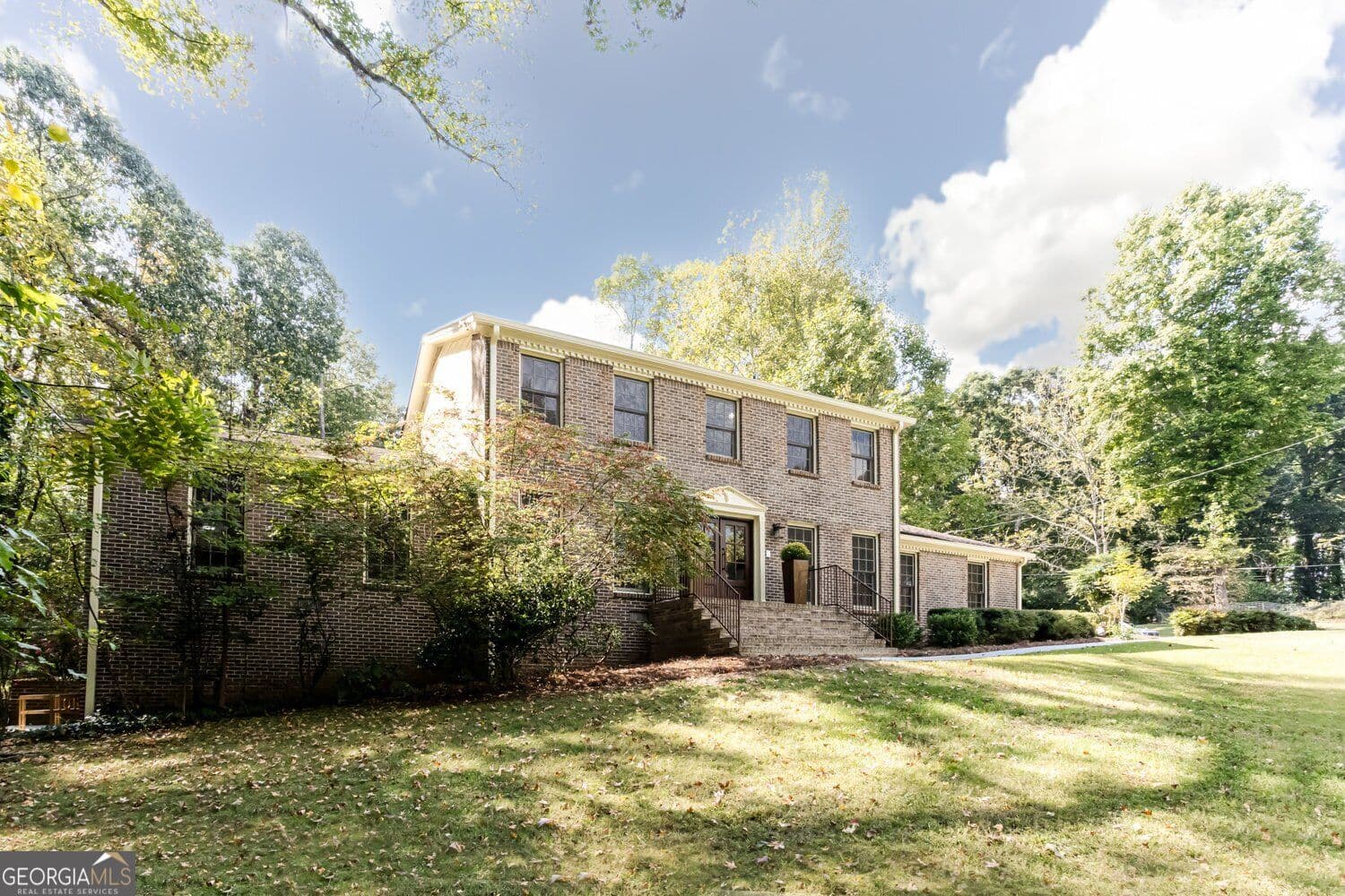 5 bedroom, 4 bathroom, 5,324 sq ft single family residence for sale at 2119 Gunstock Drive, Stone Mountain, GA 30087 — photo 8